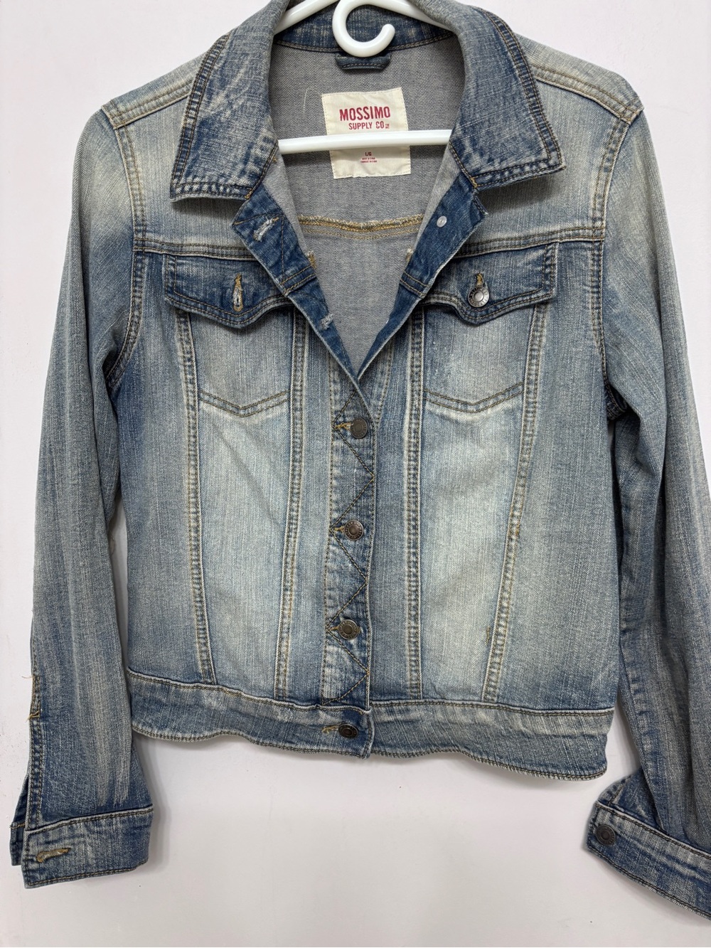 Mossimo Supply Co. Faded Light Blue Denim Jean Jacket 38 x 22 length 19 sleeve